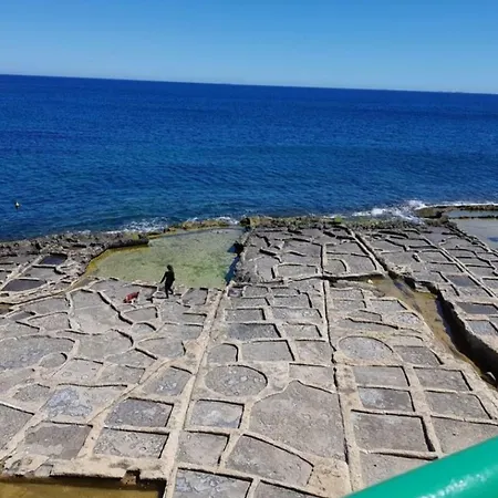 Claire's Court