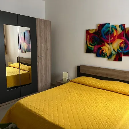 Apartment Claire's Court Marsaxlokk
